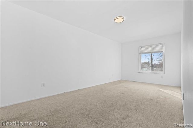 1763 Henbert Road, West Bloomfield, MI 48324