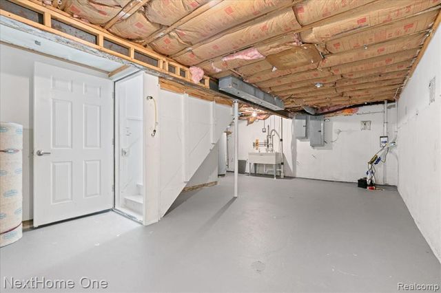 1763 Henbert Road, West Bloomfield, MI 48324