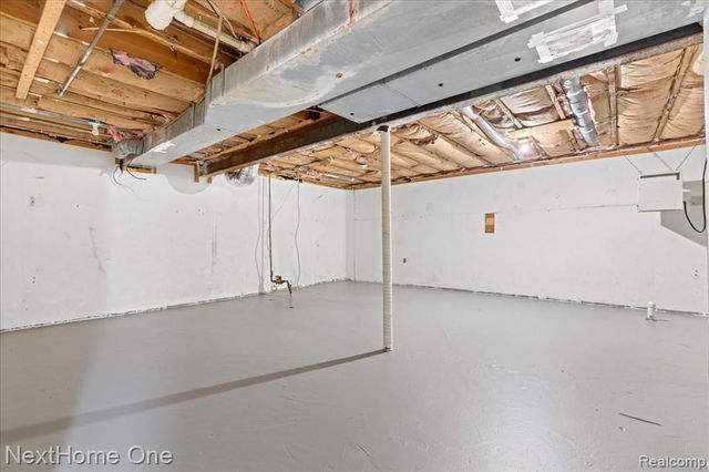 1763 Henbert Road, West Bloomfield, MI 48324