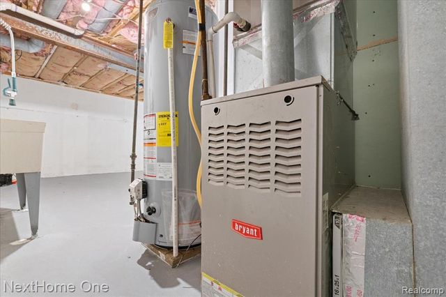 1763 Henbert Road, West Bloomfield, MI 48324