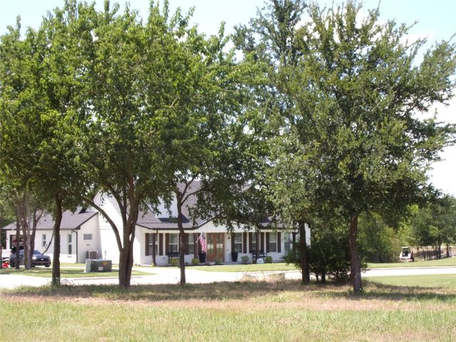 4058 Vista Oak Drive, Royse City, TX 75189