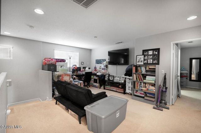 3056 Janine Avenue, Rosamond, CA 93560