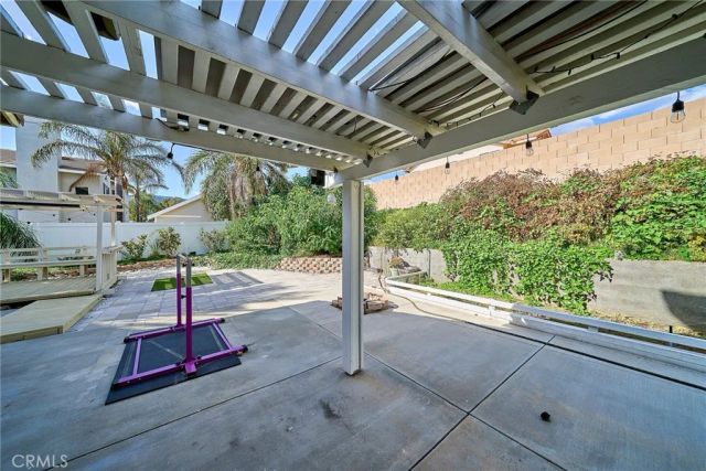 2652 Via Lindo, Rialto, CA 92377