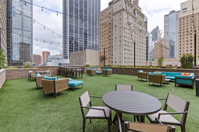 1200 Main Street 1802, Dallas, TX 75202