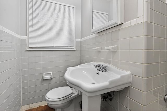 177 E RAINES RD, Memphis, TN 38109