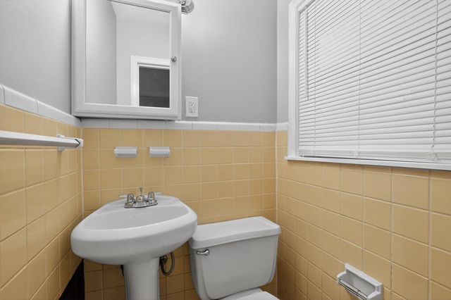 177 E RAINES RD, Memphis, TN 38109