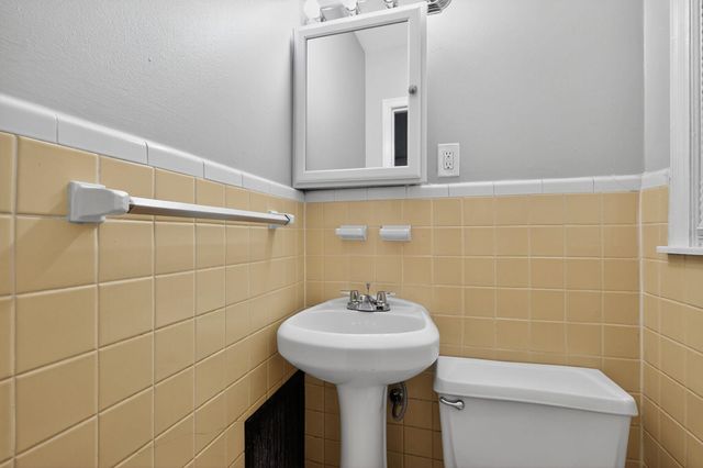 177 E RAINES RD, Memphis, TN 38109