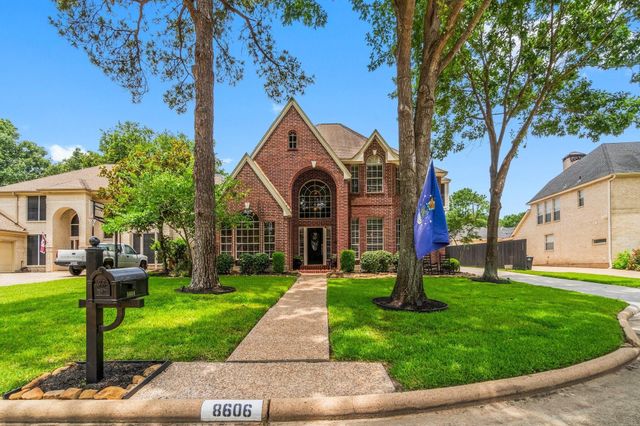 8606 Aldeburgh Court, Spring, TX 77379
