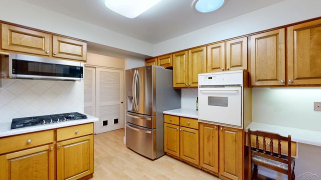 740 Wilson Avenue, Saginaw Twp, MI 48638