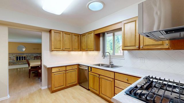 740 Wilson Avenue, Saginaw Twp, MI 48638