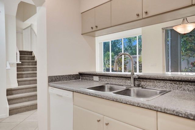 6379 Bella Circle W 606, Boynton Beach, FL 33437