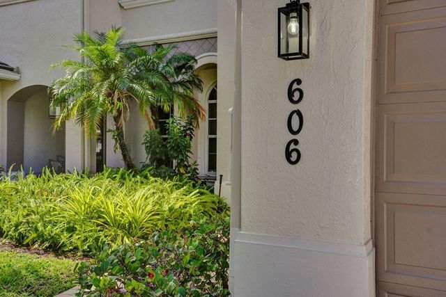 6379 Bella Circle W 606, Boynton Beach, FL 33437