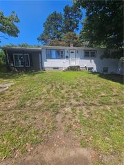 26 Fornelli Street, West Warwick, RI 02893