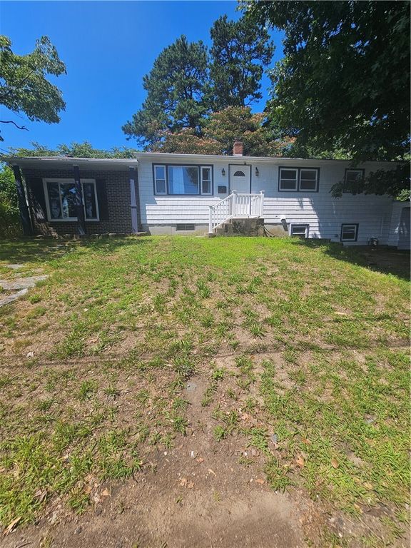 26 Fornelli Street, West Warwick, RI 02893