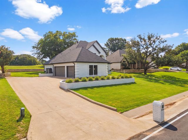 9121 Bontura Road, Granbury, TX 76049
