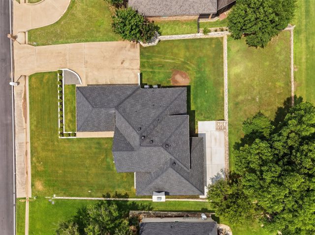 9121 Bontura Road, Granbury, TX 76049