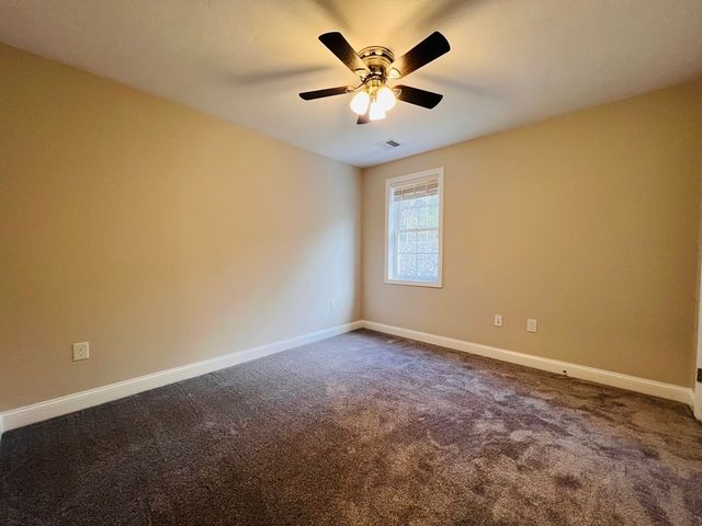 10 Glacier Path 10, Middleboro, MA 02346