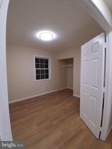 12596 COLEBROOK CT, Woodbridge, VA 22192