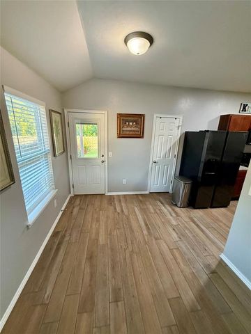 906 River Run Drive, Noble, OK 73068