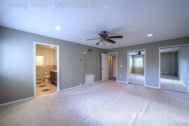 42160 Woodward Avenue 7, Bloomfield Hills, MI 48304