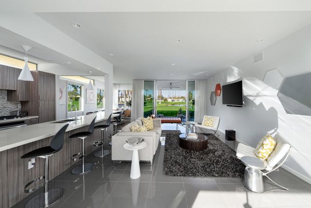 109 Westlake Circle, Palm Springs, CA 92264