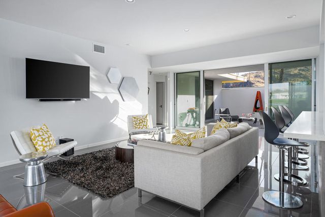 109 Westlake Circle, Palm Springs, CA 92264