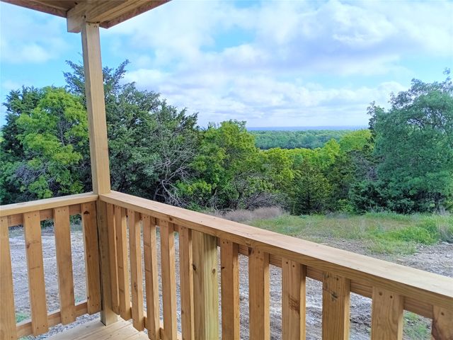 700 Woodhaven Drive, Springtown, TX 76082