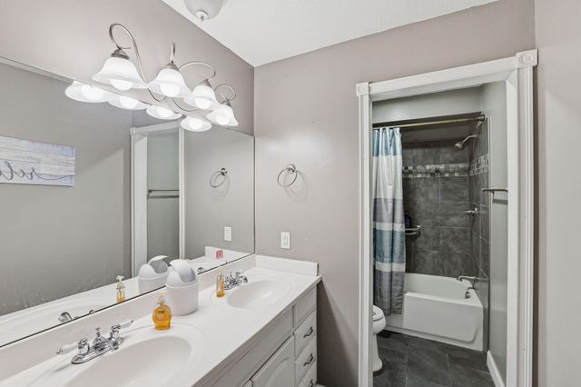 2404 Horseshoe Drive, Soddy Daisy, TN 37379