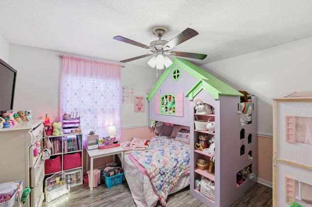 2404 Horseshoe Drive, Soddy Daisy, TN 37379