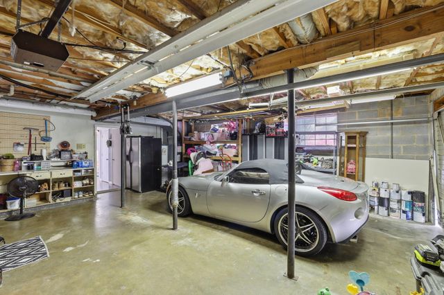 2404 Horseshoe Drive, Soddy Daisy, TN 37379