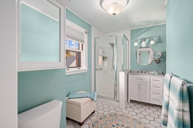 90 Prospect St, Wakefield, MA 01880