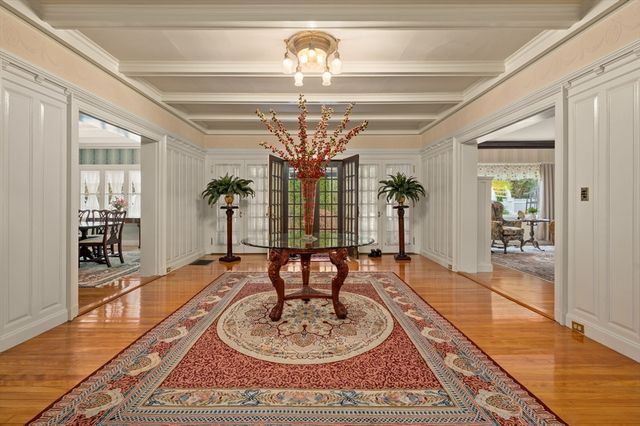 90 Prospect St, Wakefield, MA 01880