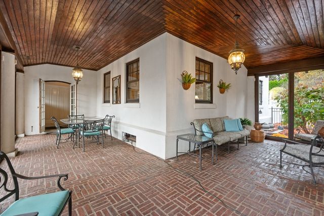 90 Prospect St, Wakefield, MA 01880