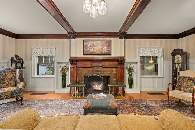 90 Prospect St, Wakefield, MA 01880