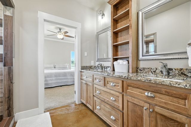 496 County Road 4730, Leonard, TX 75452