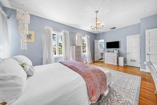 255 Cordova Road, West Palm Beach, FL 33401