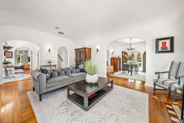 255 Cordova Road, West Palm Beach, FL 33401