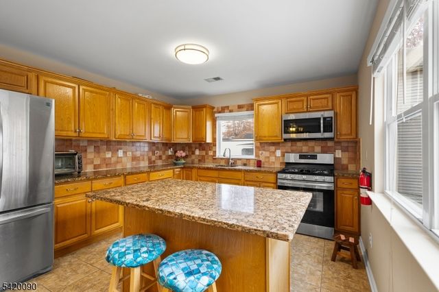 1740 Holly Rd, North Brunswick Twp., NJ 08902