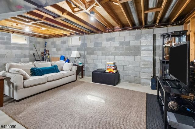 1740 Holly Rd, North Brunswick Twp., NJ 08902