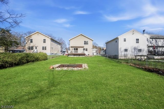 1740 Holly Rd, North Brunswick Twp., NJ 08902