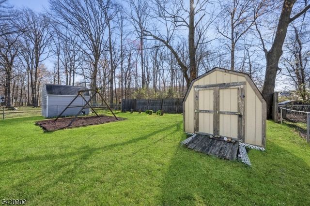 1740 Holly Rd, North Brunswick Twp., NJ 08902