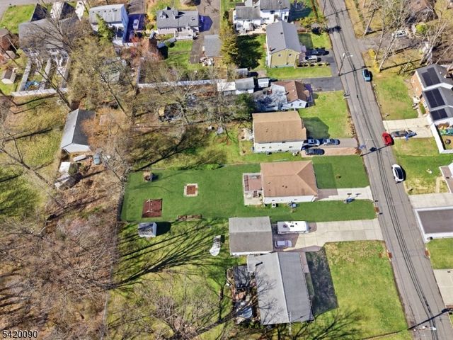 1740 Holly Rd, North Brunswick Twp., NJ 08902