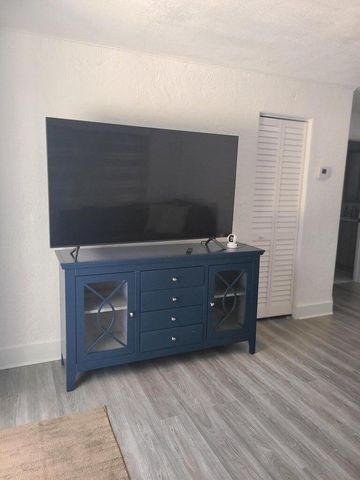 515 49th Street, West Palm Beach, FL 33407