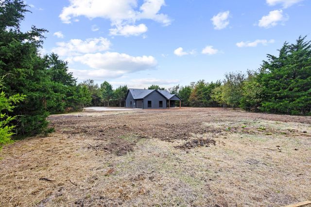 462 County Road 4165, Bonham, TX 75418