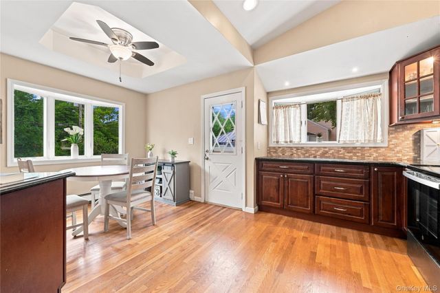 220 S Park Drive, Massapequa Park, NY 11762