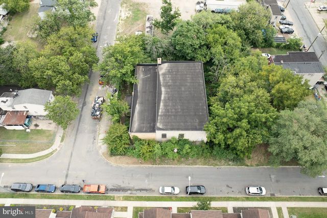 678 FLORENCE ST, Camden, NJ 08104