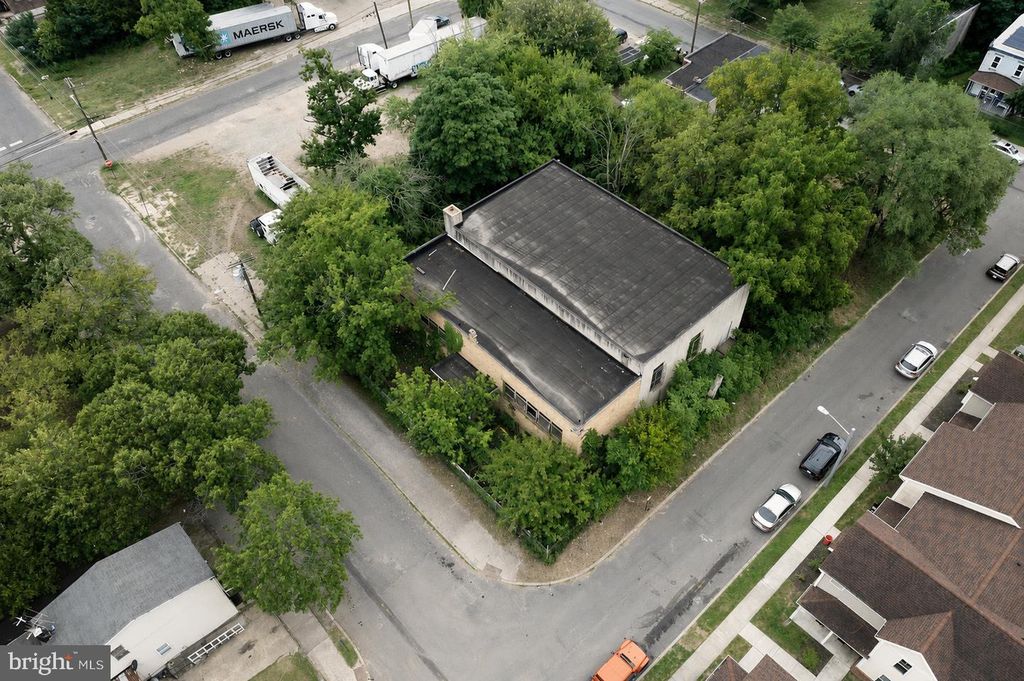 678 FLORENCE ST, Camden, NJ 08104