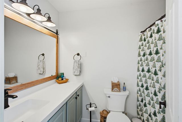 217 Airport Road, Haverhill, NH 03774