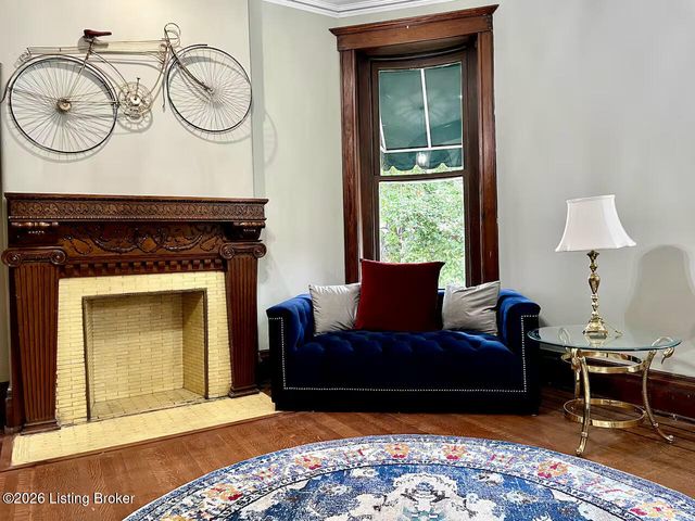 1161 E Broadway, Louisville, KY 40204