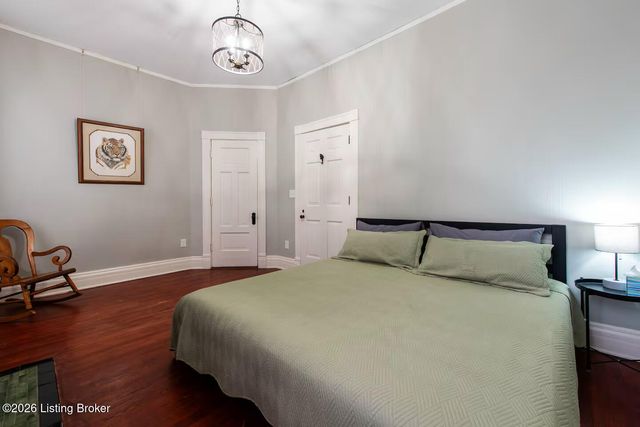 1161 E Broadway, Louisville, KY 40204